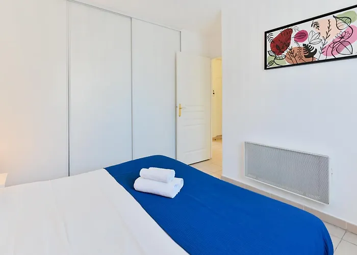 Cote Fleurie Cosy Norman Apt Balcony & Parking Διαμέρισμα *