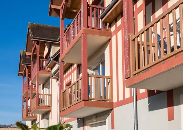 Cote Fleurie Cosy Norman Apt Balcony & Parking * Saint-Arnoult (Calvados)