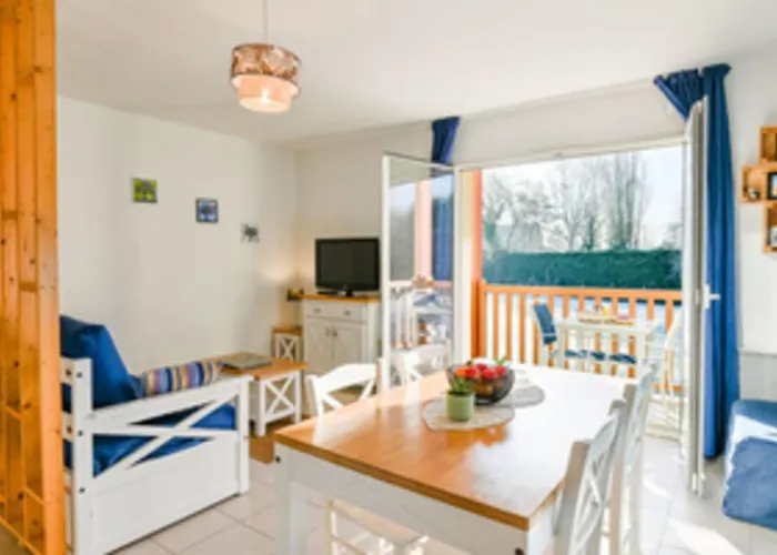 Cote Fleurie Cosy Norman Apt Balcony & Parking Διαμέρισμα *