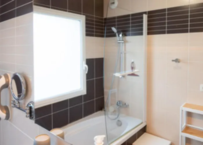 Cote Fleurie Cosy Norman Apt Balcony & Parking Διαμέρισμα